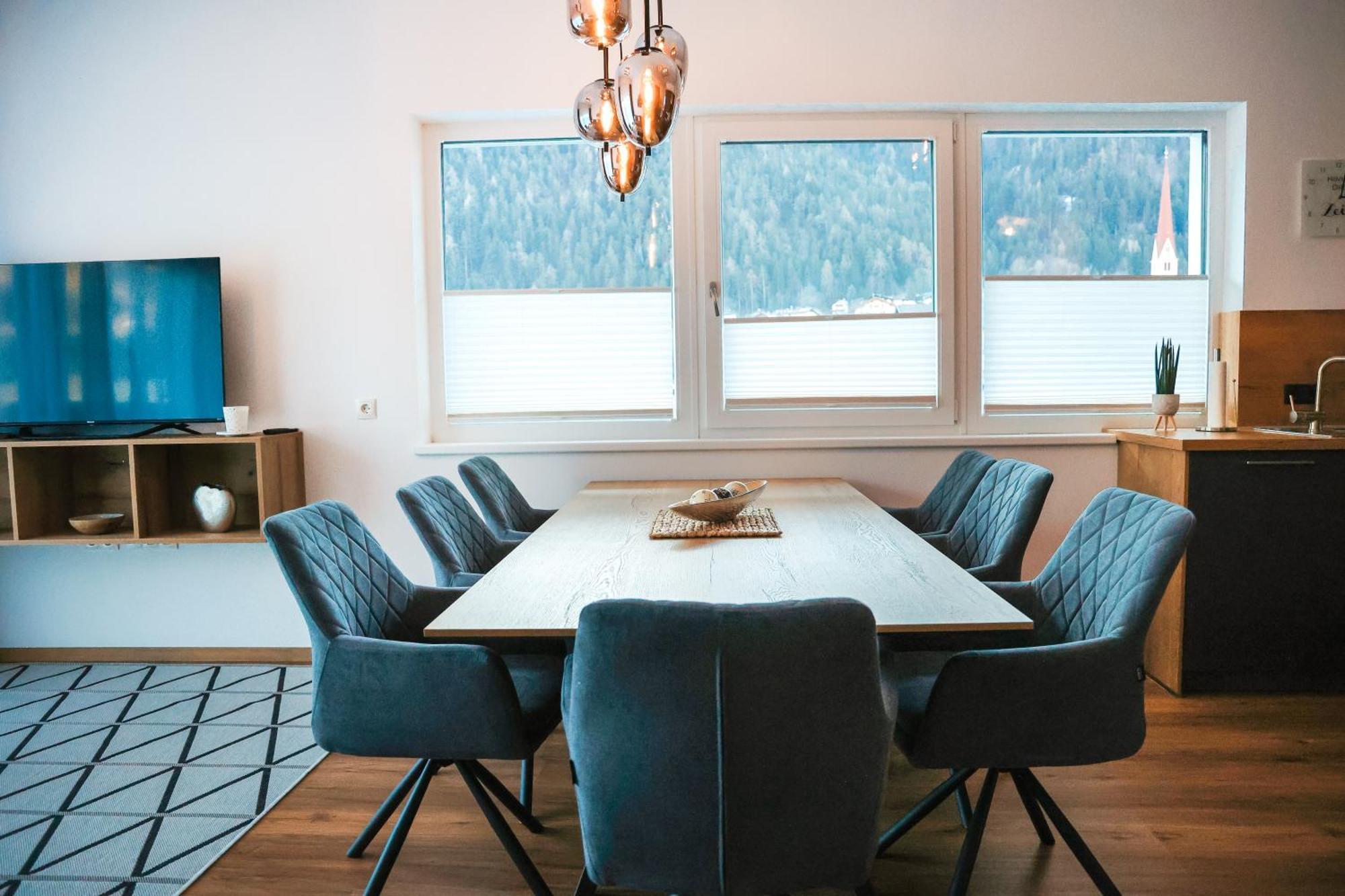 Alpenluxus Presents - Marias Zillertalblick With Roof Terrace, 3 Bedrooms & Parking Space Schlitters Eksteriør billede