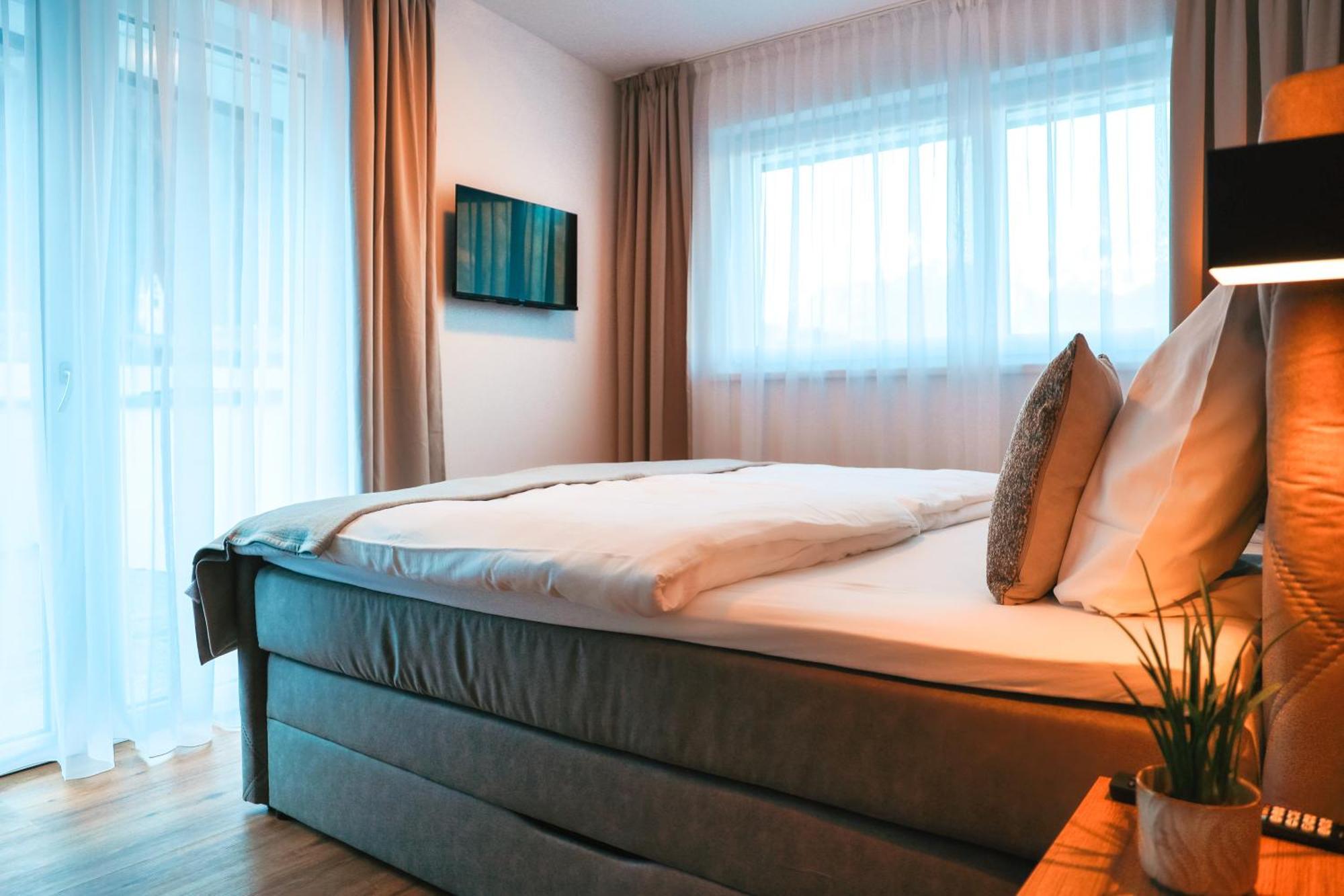 Alpenluxus Presents - Marias Zillertalblick With Roof Terrace, 3 Bedrooms & Parking Space Schlitters Eksteriør billede