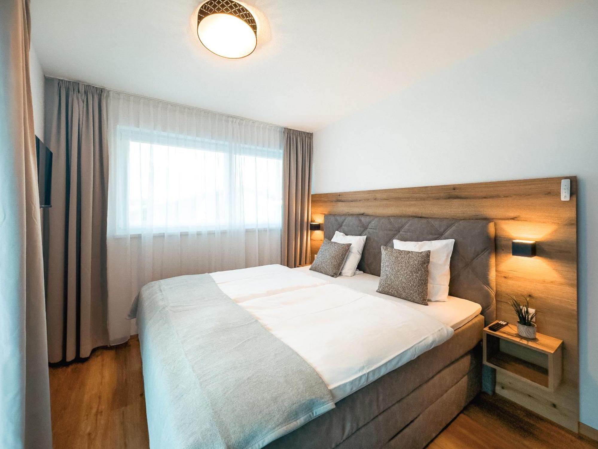 Alpenluxus Presents - Marias Zillertalblick With Roof Terrace, 3 Bedrooms & Parking Space Schlitters Eksteriør billede