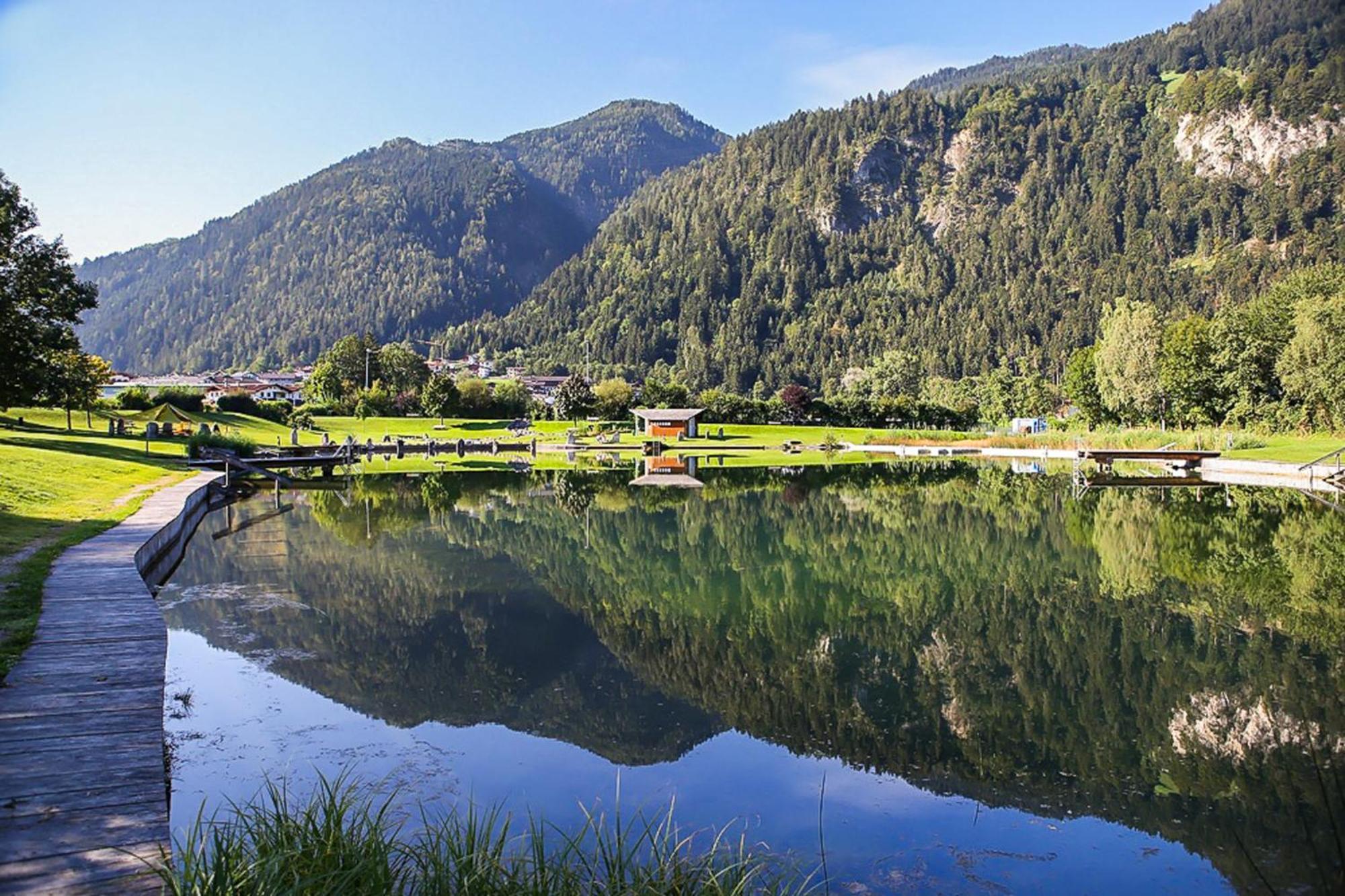 Alpenluxus Presents - Marias Zillertalblick With Roof Terrace, 3 Bedrooms & Parking Space Schlitters Eksteriør billede
